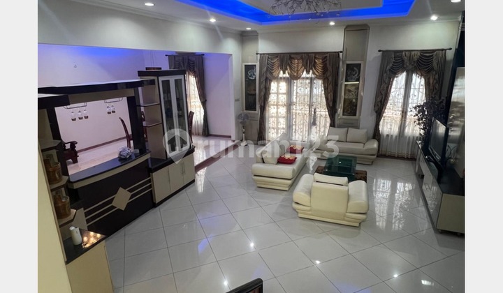 Disewa Rumah Classic Damar Golf Pik Uk 10X23 Furnish Ready