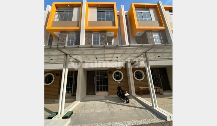 Jual Murah Rumah Pik 2 Uk 4,5x10 3 lantai Brand New Siap Huni