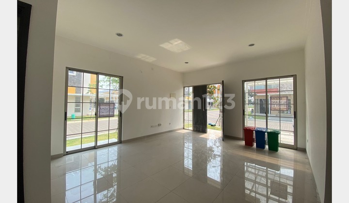 For Rent: PIK 2 House, Size 8x12.5, Corner Lot, 3+1 Bedrooms, Rare Find, Move-in Ready 2