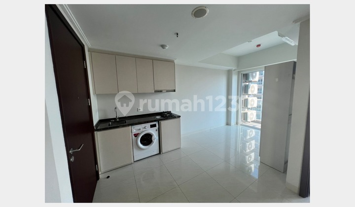 For Sale Green Sedayu Apartment 3BR Semi-Furnished Well-Maintained Condition