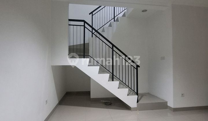 Disewakan Rumah 8X10 Pik 2 Milenial Siap Huni 2