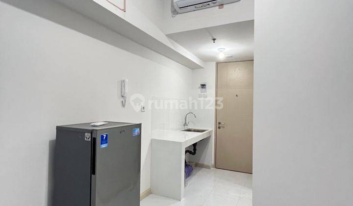 Sewa Apartemen Tokyo Riverside Pik 2 Studio Ac Dan Kulkas  1