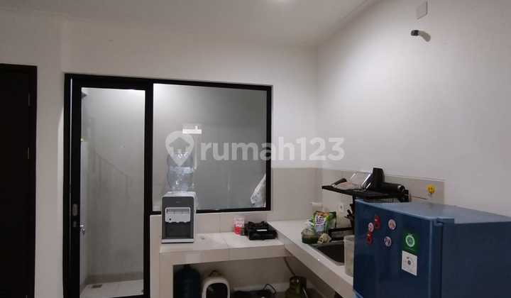 Di Sewa Paling Murah Rumah Milenial Pik 2 Semi Funish 2