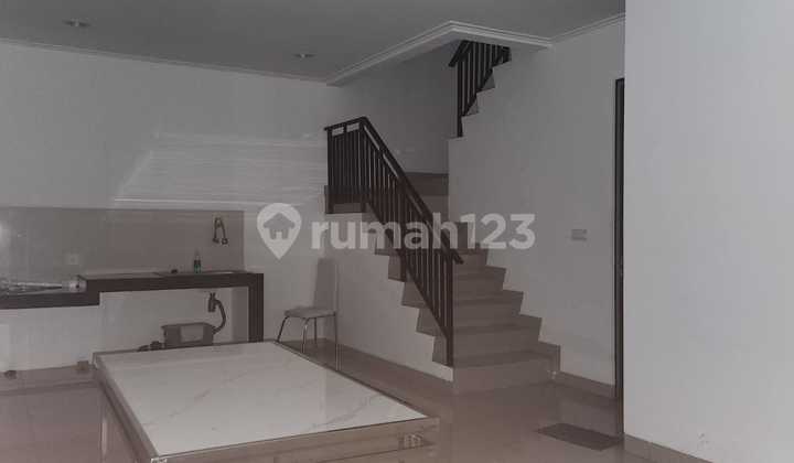 Disewakan Rumah Pik 2 Uk 8X10, Ac Gorden 2