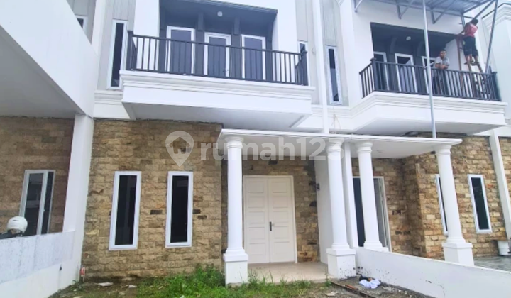 For Sale Ready-to-Occupy House in Imperial Mansion Complex For Sale Ready-to-Occupy House in Imperial Mansion Complex