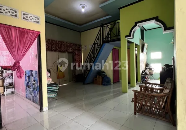 Dijual Rumah Cantik di Setiabudi yg Halaman Belakang Luas 2