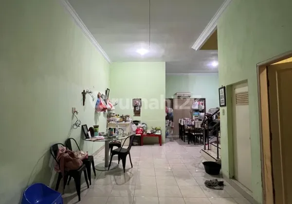 Dijual Rumah di Setia Budi 6 X 18 M dengan 4 KT 2