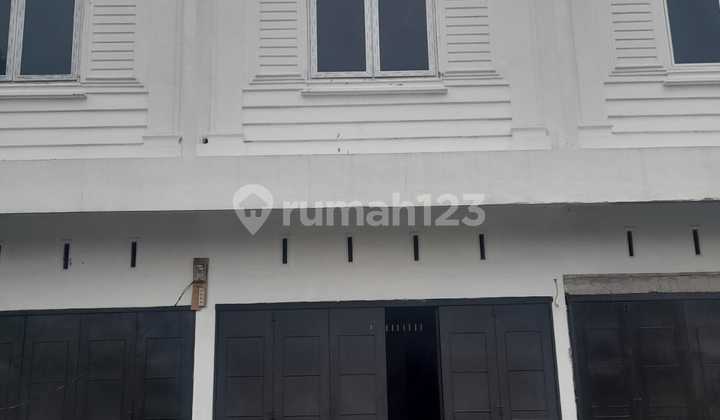 Dijual Ruko 2.5 Tingkat Berada Dalam Komplek  1