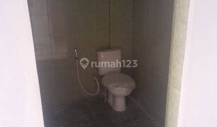 Dijual Ruko 2.5 Tingkat Berada Dalam Komplek  8