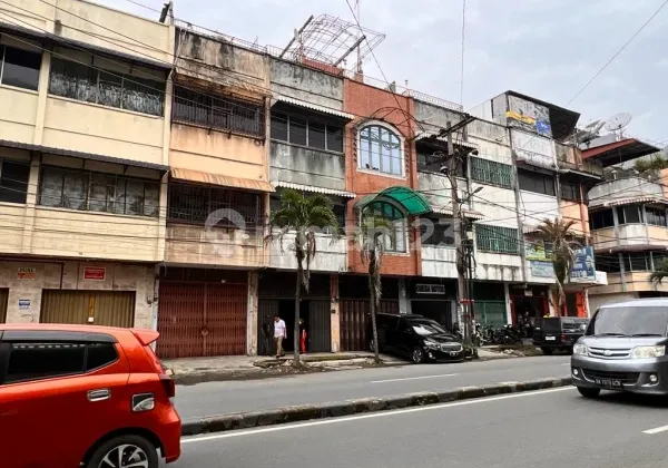 Dijual Ruko Strategis untuk Usaha Daerah Sutrisno SHM