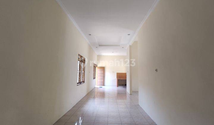 Dijual Rumah 1 Lantai Dalam Komplek Hadap Barat 12