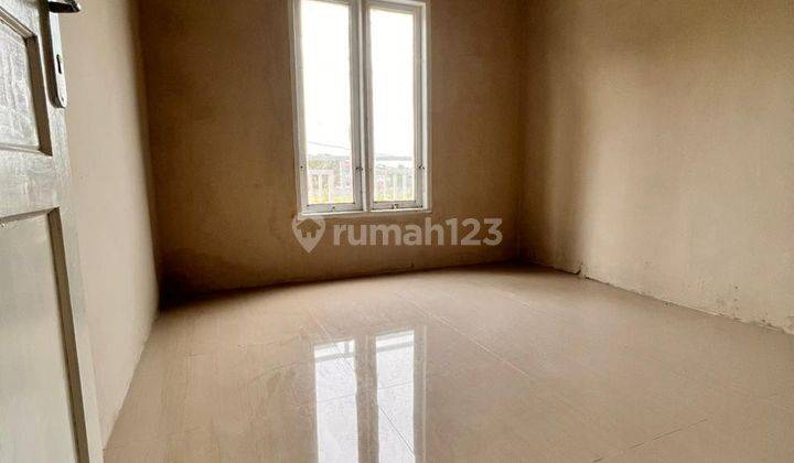 Dijual Rumah Daerah Padang Bulan Bagus  3 Lantai 8