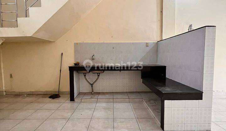 Disewakan Rumah Komplek Sikambing,Dekat Adam Malik 17
