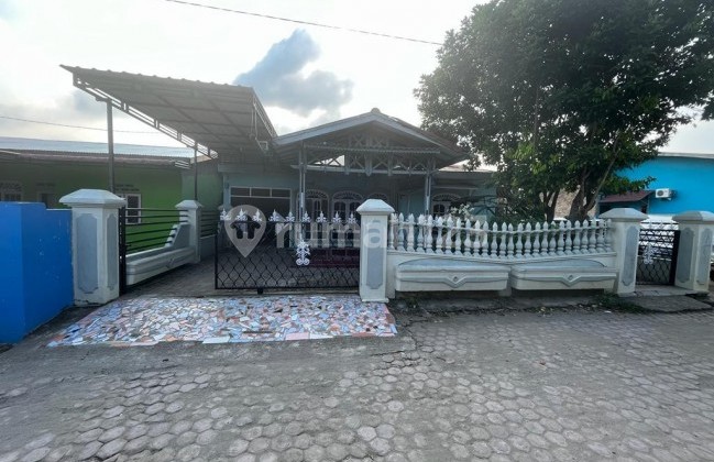 Dijual Rumah Bagus Daerah Johor Halaman Luas Berpagar Dijual Rumah Bagus Daerah Johor Halaman Luas Berpagar