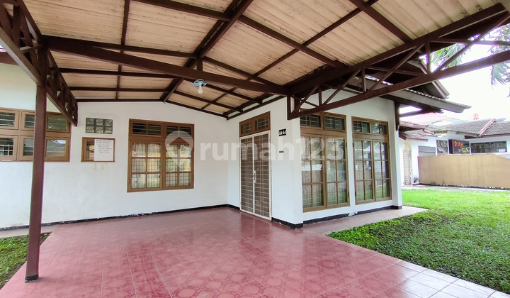 Dijual Rumah Posisi Hook Komplek  Harga Dibawah Pasaran 2