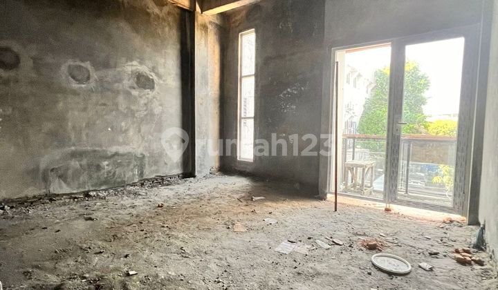 Dijual Rumah Murah di Komplek, bisa Desain Sesuai Keinginan 2