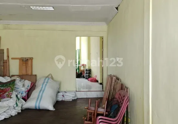 For Sale: Roadside Shop House on Jalan Sm Raja Amplas 2
