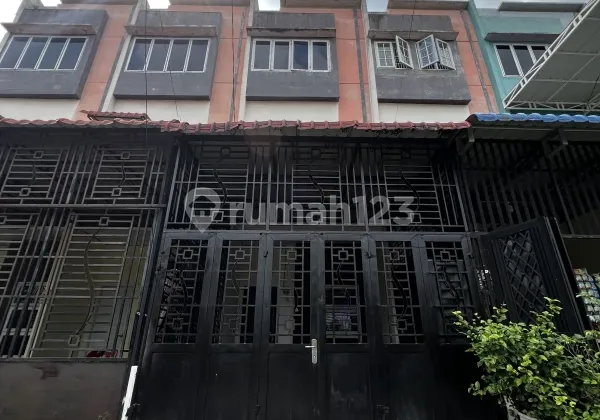 Townhouse Cantik Siap Huni di Kapten Muslim Townhouse Cantik Siap Huni di Kapten Muslim
