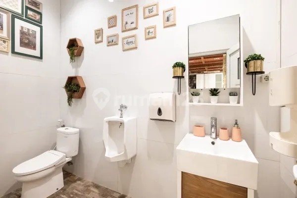 Rumah Mewah Luar Dalam Dijual Beserta Interior Menawan 2