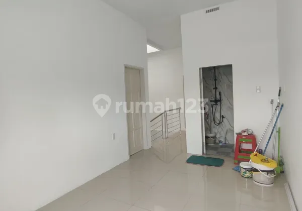 Dijual Rumah di Komplek Jalan Kapten Muslim 2