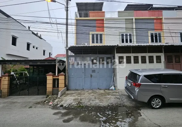 Dijual Rumah Full Furnish dekat Cemara Asri  1