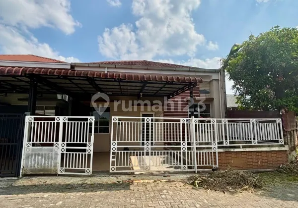 Dijual rumah Cantik dalam komplek Daerah Setia Budi