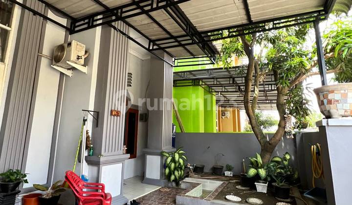 For Sale Beautiful 2-Story Semi-Furnished House in Setiabudi 2