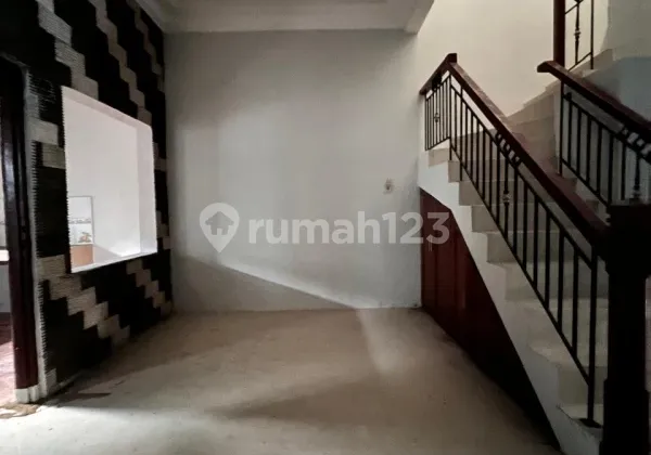 Dijual Rumah Dalam Komplek Stella Raya Setia Budi 2