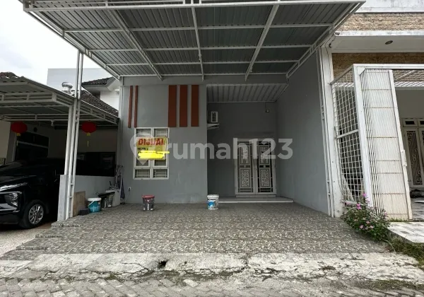 Dijual Rumah siap huni semi furnised di Cemara Asri