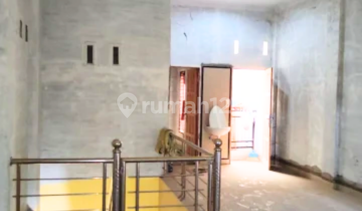 Miliki hunian sekaligus tempat usaha di Flamboyan Raya 2