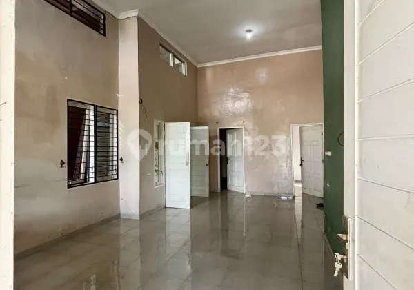 Dijual rumah Cantik dalam komplek Daerah Setia Budi 2