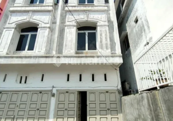 Medan Ville Tuasan-Pancing Complex for Sale Cheap Ready to Occupy