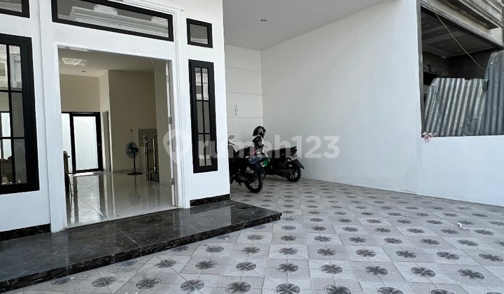 Ready-to-Occupy House in a Complex with Installments Starting from 4 Million in Ringroad 2