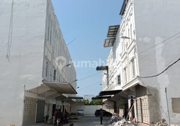 Dijual Townhouse Murah di Komplek Bhayangkara Pancing 2