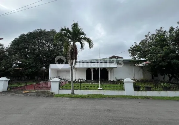 Dijual Rumah Posisi Hook Dalam Komplek Pondok Surya Helvetia