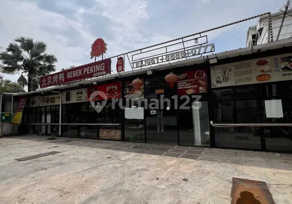 For Sale: Ready-to-use Restaurant for Business, Strategically Located in Medan Polonia