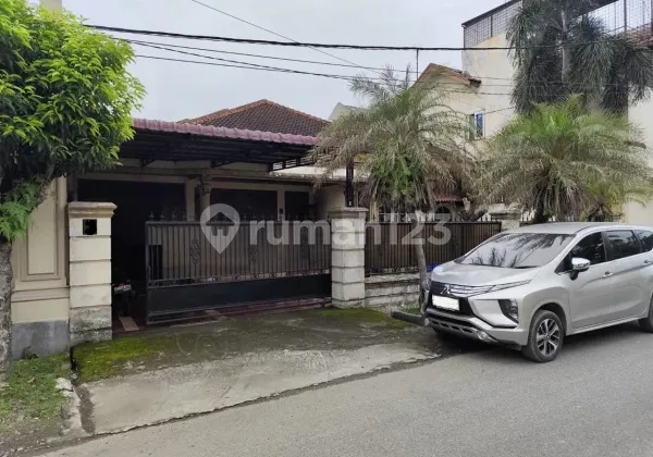 Dijual Rumah dengan Halaman Luas Daerah Gaperta
