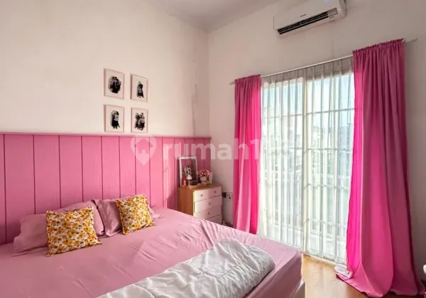 Dijual Rumah Semi Furnish Cantik2 Lantai Siap Huni 2