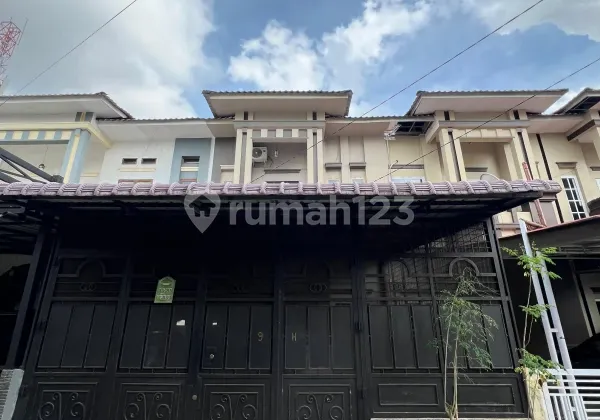 Dijual Rumah di Setia Budi 6 X 18 M dengan 4 KT
