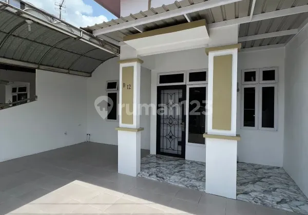 Dijual rumah cantik semi furnish minilalist  di Johor 2