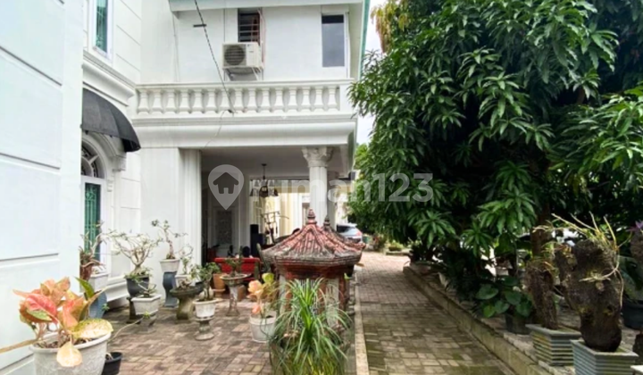 Rumah Mewah Design American Classic Luxury di Murai Ringroad 2