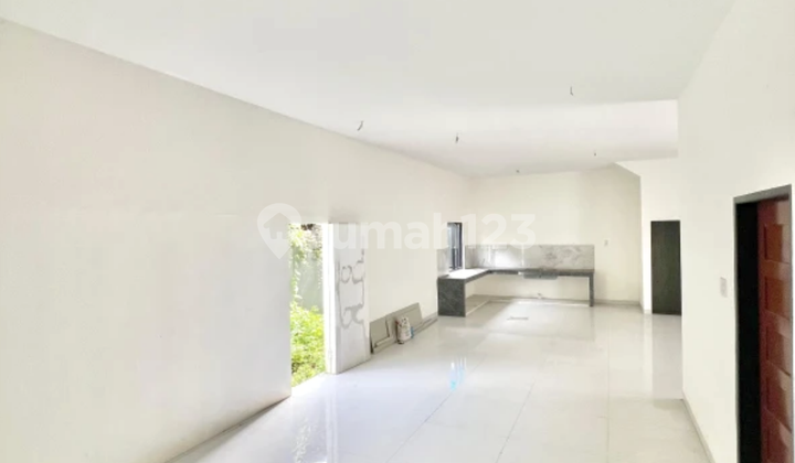 For Sale: 2 Adjacent Houses in Reyhan House Helvetia Complex 2