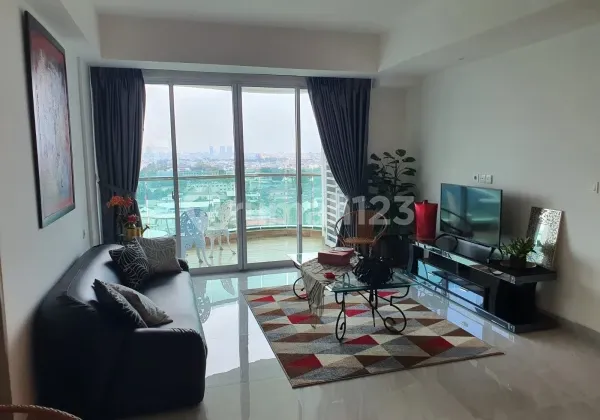 Dijual Unit Apartemen Manhattan Full Furnished Mewah