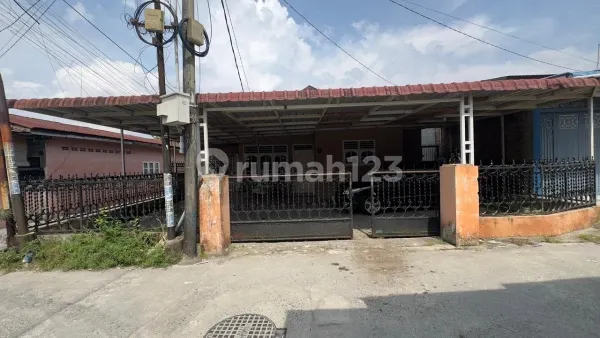 Dijual Rumah 1 Lantai Daerah Sm Raja 900 Jutaan SHM Dijual Rumah 1 Lantai Daerah Sm Raja 900 Jutaan SHM