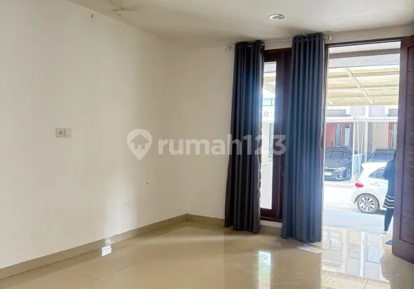 Dijual Rumah Siap Huni dalam komplek Mayfair Ringroad 2