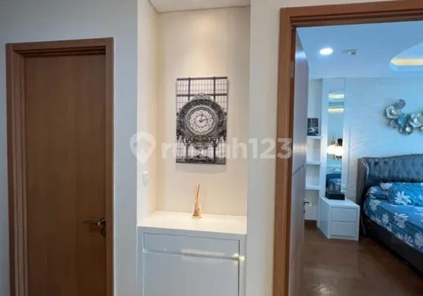 For Rent Fully Furnished Apartment Unit at Reiz Condo