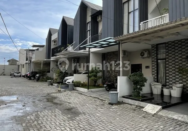 Dijual Rumah Full Furnish Komplek Ocean Sky Park Daerah Ringroad 