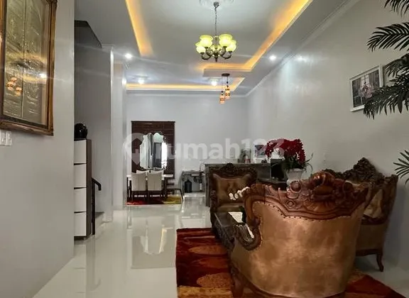 Dijual Rumah Komplek 2,5 lantai dekat USU hanya 900 jutaan SHM 2