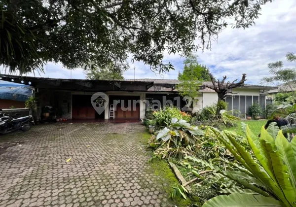 Dijual Rumah dengan Halaman Luas Daerah Ringroad