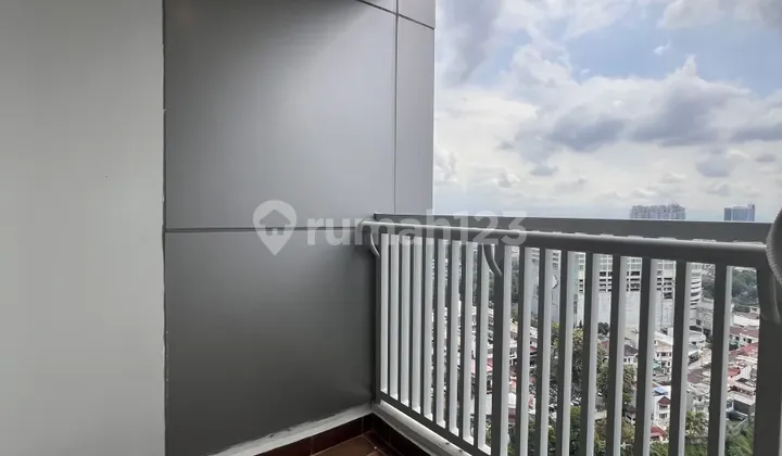 For Sale: New Apartment at Reiz Condo in Medan City Center For Sale: New Apartment at Reiz Condo in Medan City Center
